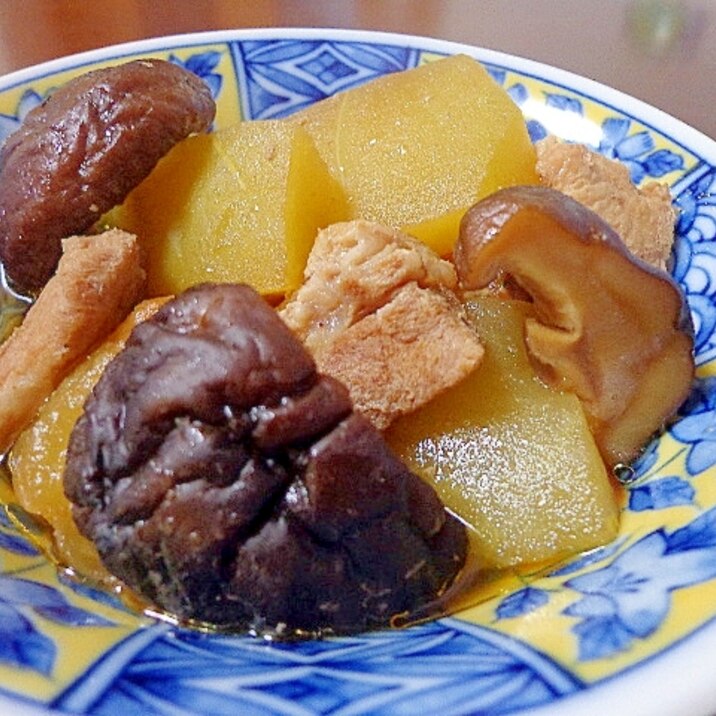 もう捨てない♪スイカの皮と豚肉と椎茸の煮物